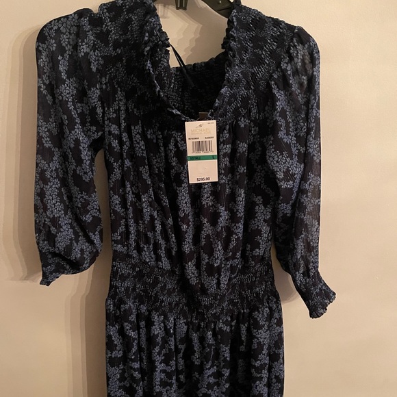 Michael Kors dress - Picture 4 of 7